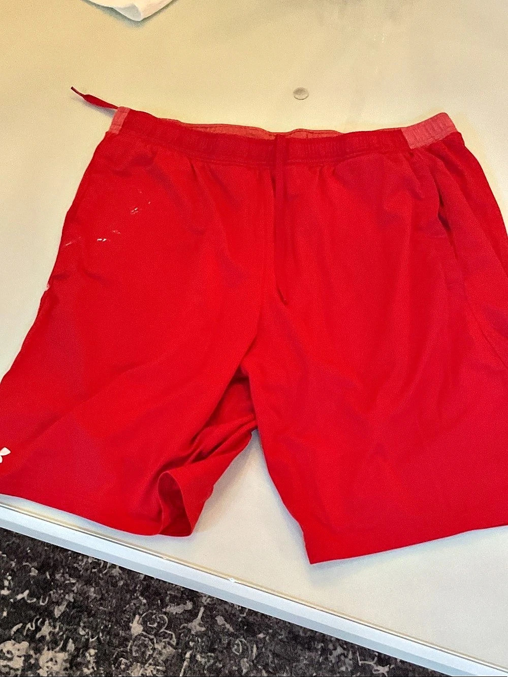 Under Armour Raid Gear shorts Athletic Shorts Red XL